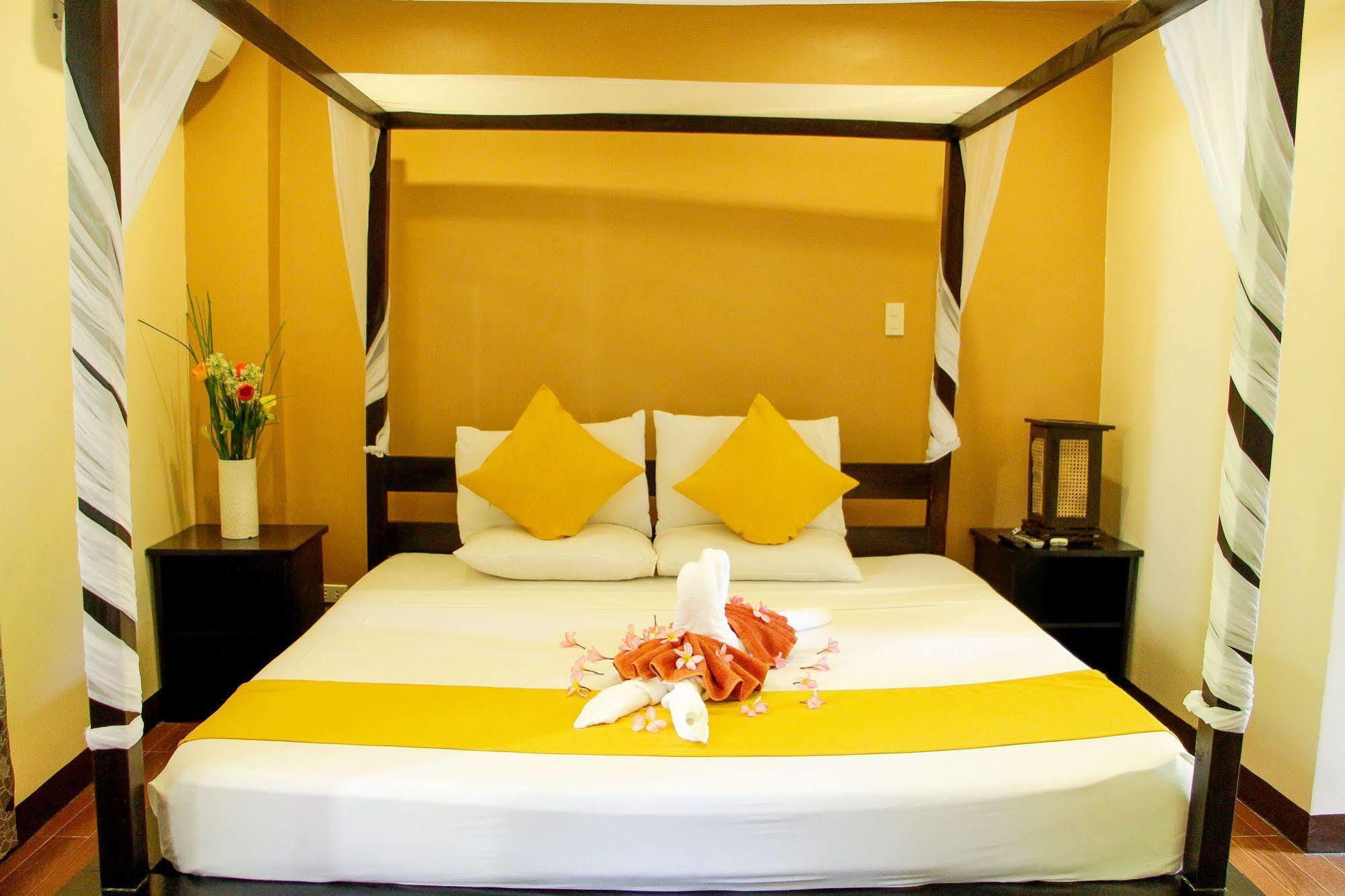 Sulu Sea Boutique Hotel Balabag  Ngoại thất bức ảnh